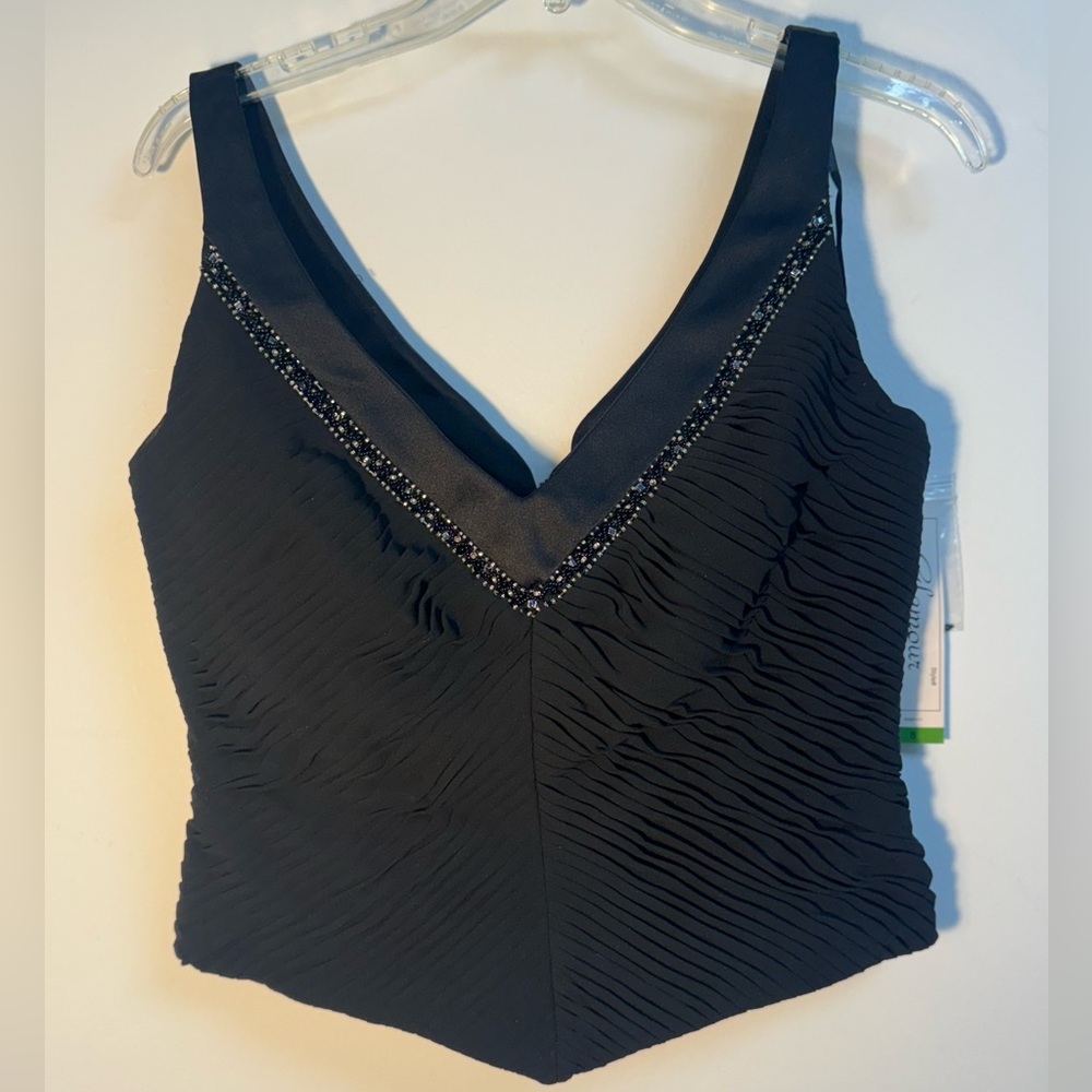 Elegant Black Beaded Women's Crop Top
